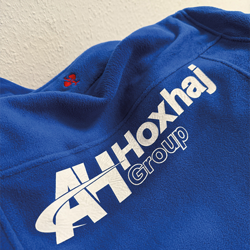 ah hoxhaj group t-shirt Textilveredelung Rheinpiraten Agentur in Rheinbreitbach, Bonn und Köln– Grafikdesign, Webdesign, Werbetechnik & Textilveredelung